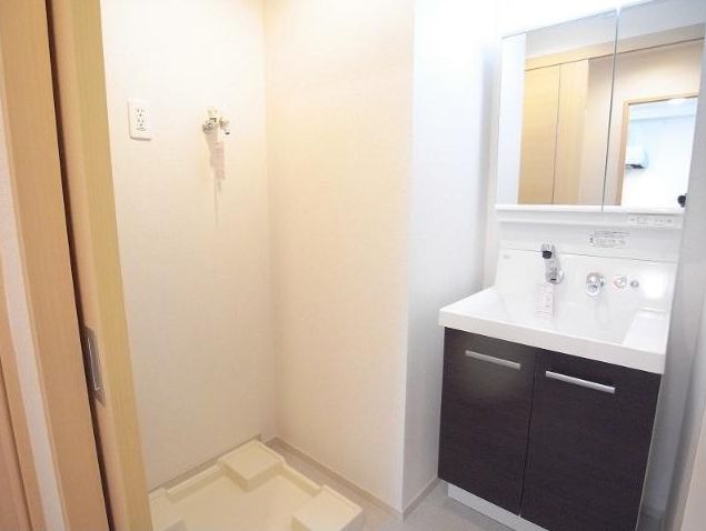 洗面設備　★収納付き、独立洗面台★