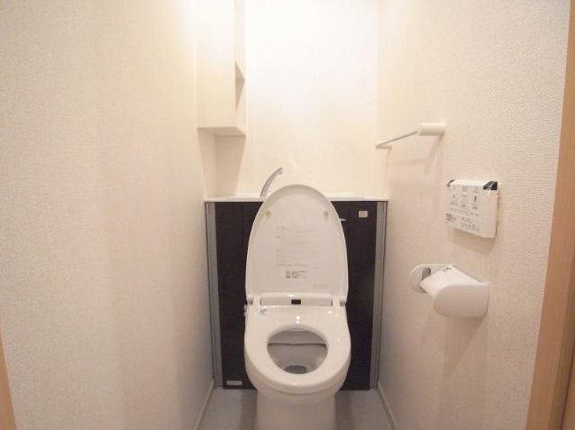 トイレ　★温水洗浄便座★