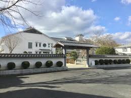 小学校　津山市立成名小学校（小学校）まで1782m