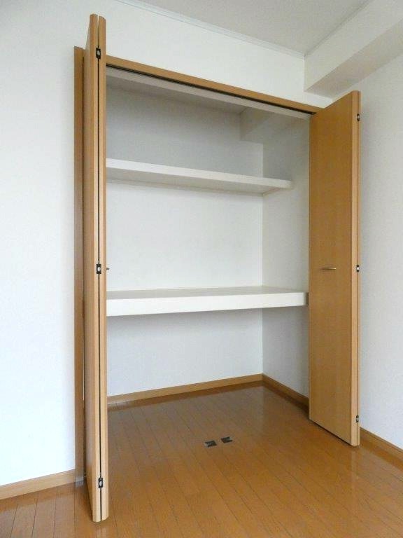 収納　図面と現状に相違がある場合には現状を優先
