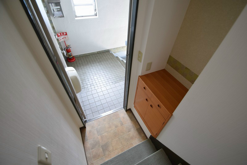 玄関　現況優先