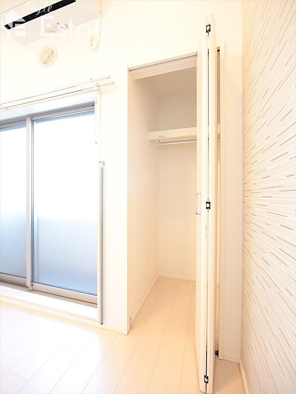 収納　クローゼット