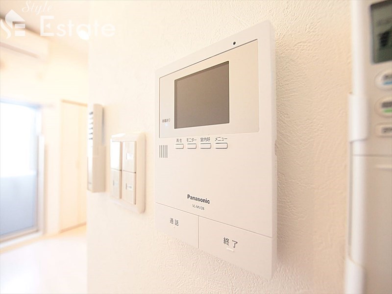 セキュリティ　モニター付きインターホン