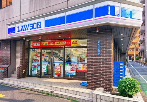 コンビニ　ローソン 新宿一丁目店（コンビニ）まで708m