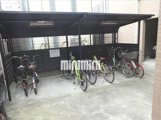 その他共有部分　屋根付き駐輪場です。