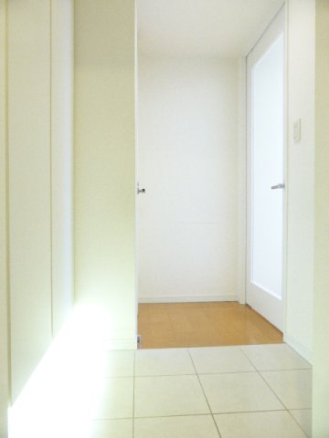 玄関　玄関※別部屋参考写真