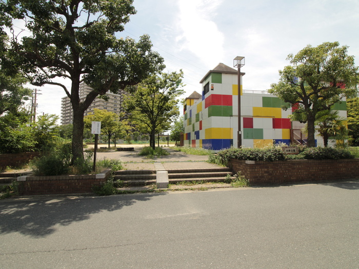 公園　向陵公園（公園）まで197m