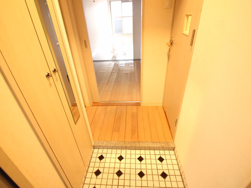 玄関　別号室イメージ