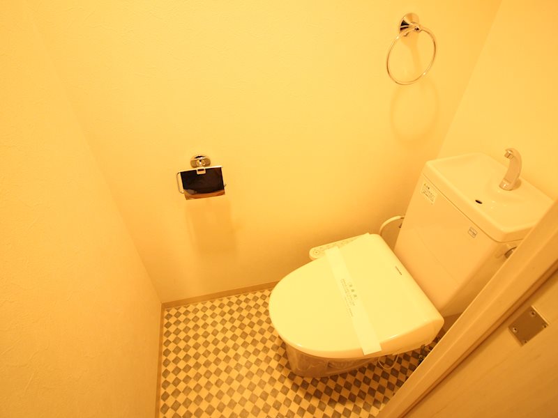 トイレ　別号室イメージ