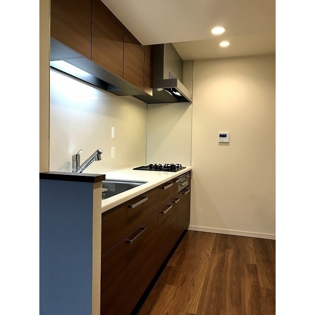 キッチン　ガス３口