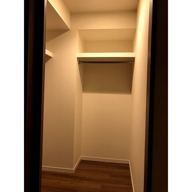 収納　ウォークインクローゼット