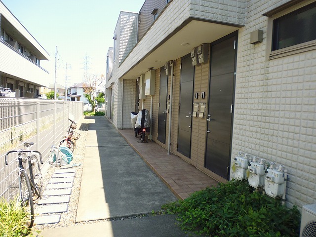 エントランス　外観