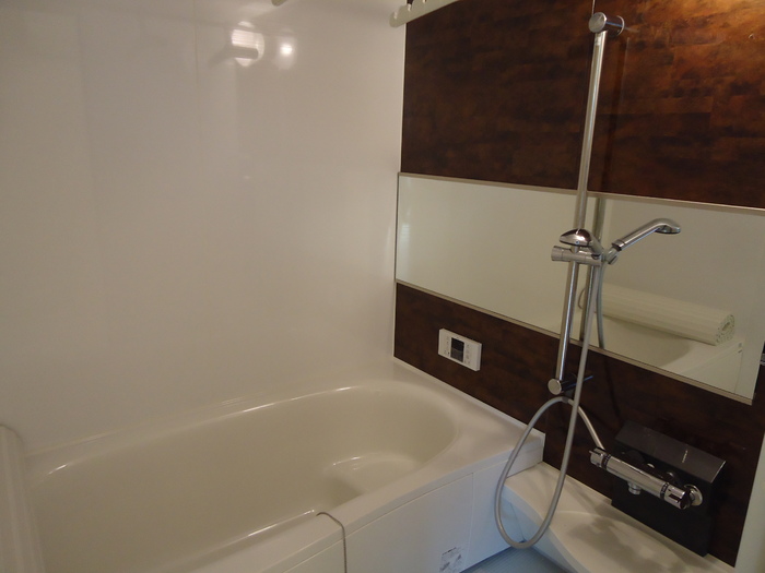 バス・シャワールーム　一坪風呂