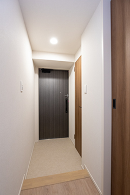玄関　※写真は同タイプ住戸です。