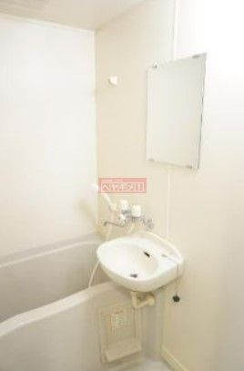 バス・シャワールーム　洗面