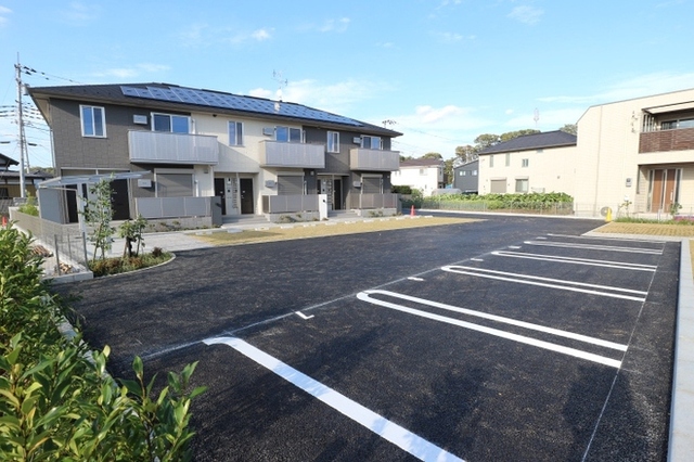 駐車場　駐車場