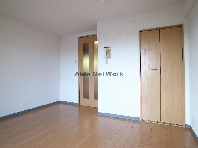 居室・リビング　洋室