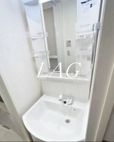 洗面設備　洗面台です。