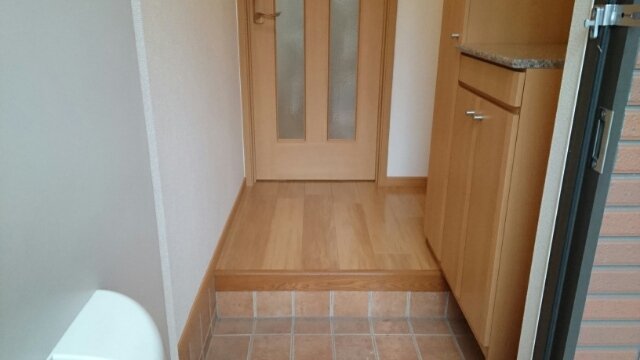 玄関　明るい玄関です