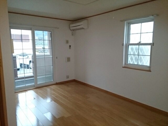 居室・リビング　ゆったり過ごせるリビングです