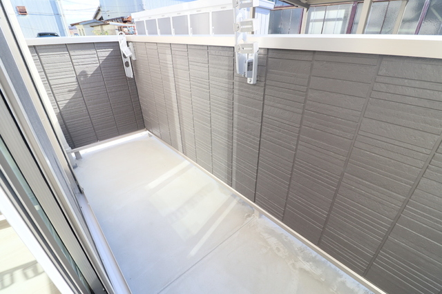 バルコニー　テラス