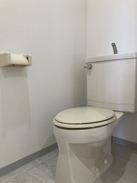 トイレ　別部屋参考写真