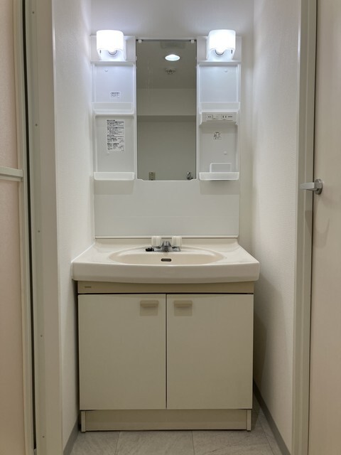 洗面設備　別部屋参考写真