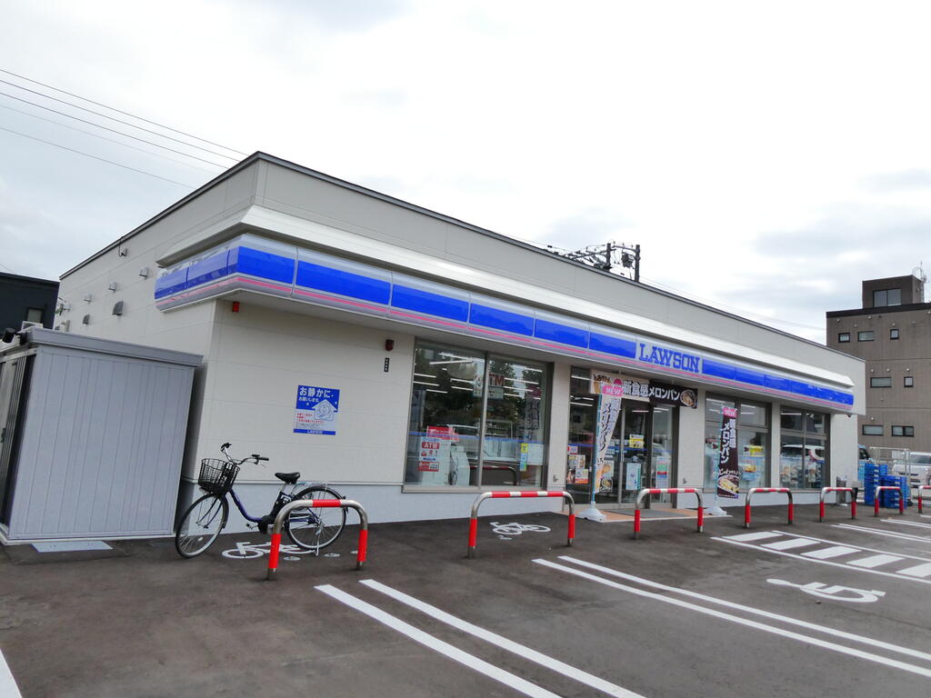 コンビニ　ローソン函館松陰店（コンビニ）まで628m