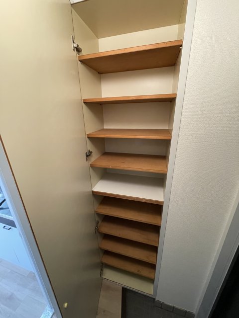 収納