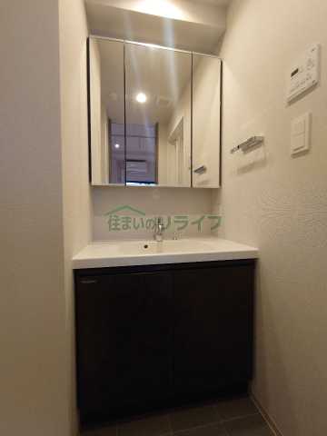 洗面設備　ルネサンスコート文京白山 604