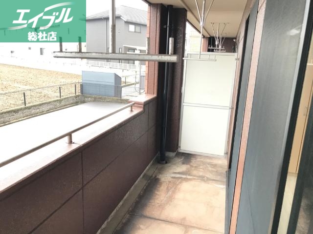 バルコニー　ベランダ