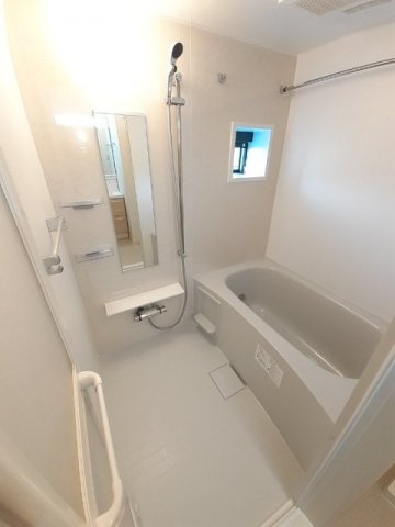 バス・シャワールーム　きれいなお風呂です