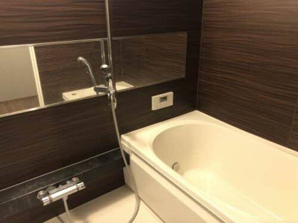 バス・シャワールーム　浴室