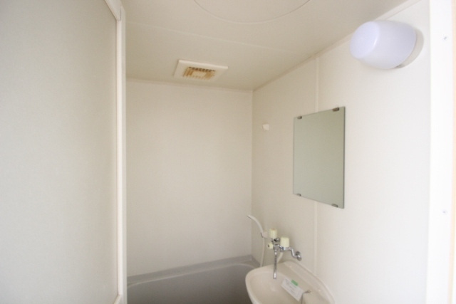 バス・シャワールーム　別号室の写真です。