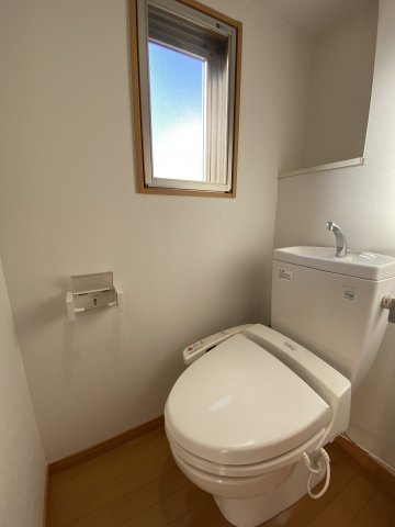 トイレ　5階別室の参考写真です。現況を優先します。(504)