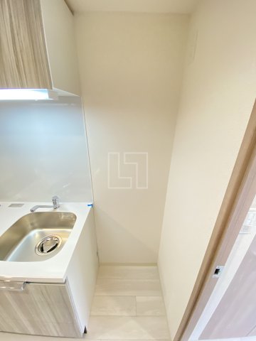 その他　プレサンス四天王寺前夕陽ヶ丘凛宮　冷蔵庫置き場