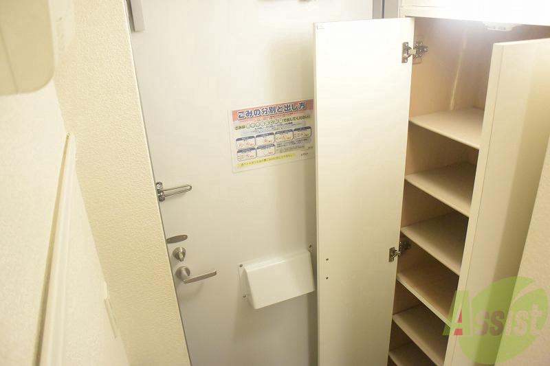 玄関　大容量の靴箱があります！！