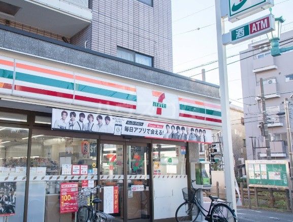 コンビニ　セブン-イレブン世田谷松原駅前店（コンビニ）まで542m