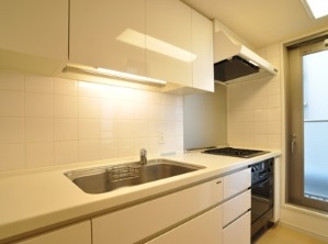 キッチン　※別部屋の参考写真です。