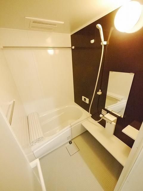 バス・シャワールーム　★モダンな浴室です★