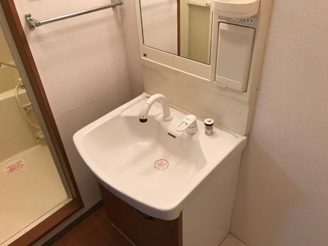 洗面設備　洗髪洗面化粧台