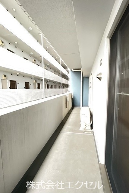 バルコニー　南東向きで日当たり良好です。