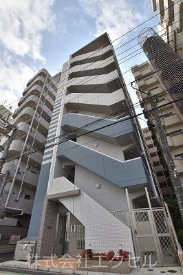 建物外観　安心のオートロックマンションです。