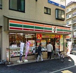 コンビニ　セブンイレブン 葛飾白鳥店（コンビニ）まで704m