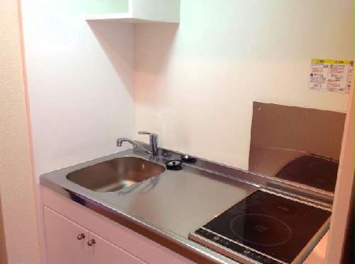 キッチン　設備・仕様は号室により異なる為、現況を優先致します。