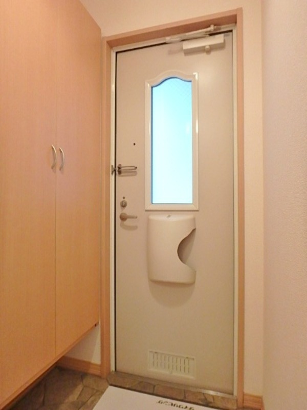 玄関　図面と現状に相違がある場合には現状を優先