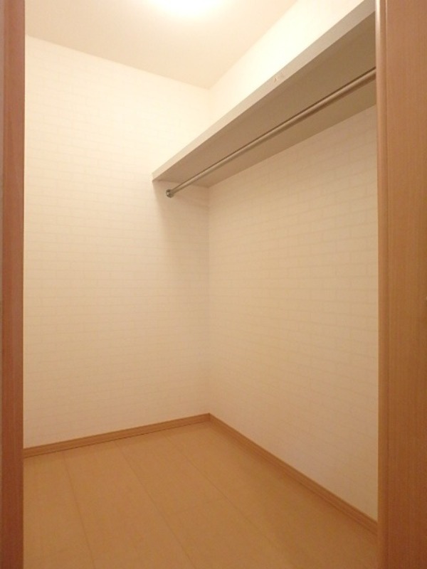 収納　図面と現状に相違がある場合には現状を優先