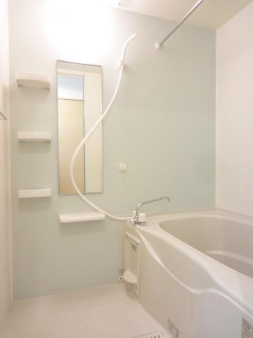 バス・シャワールーム　ゆったり過ごせるお風呂です