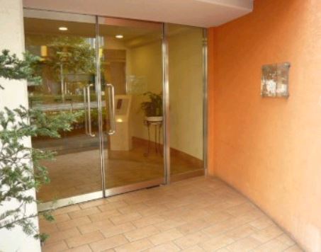 エントランス　アムス四谷三丁目