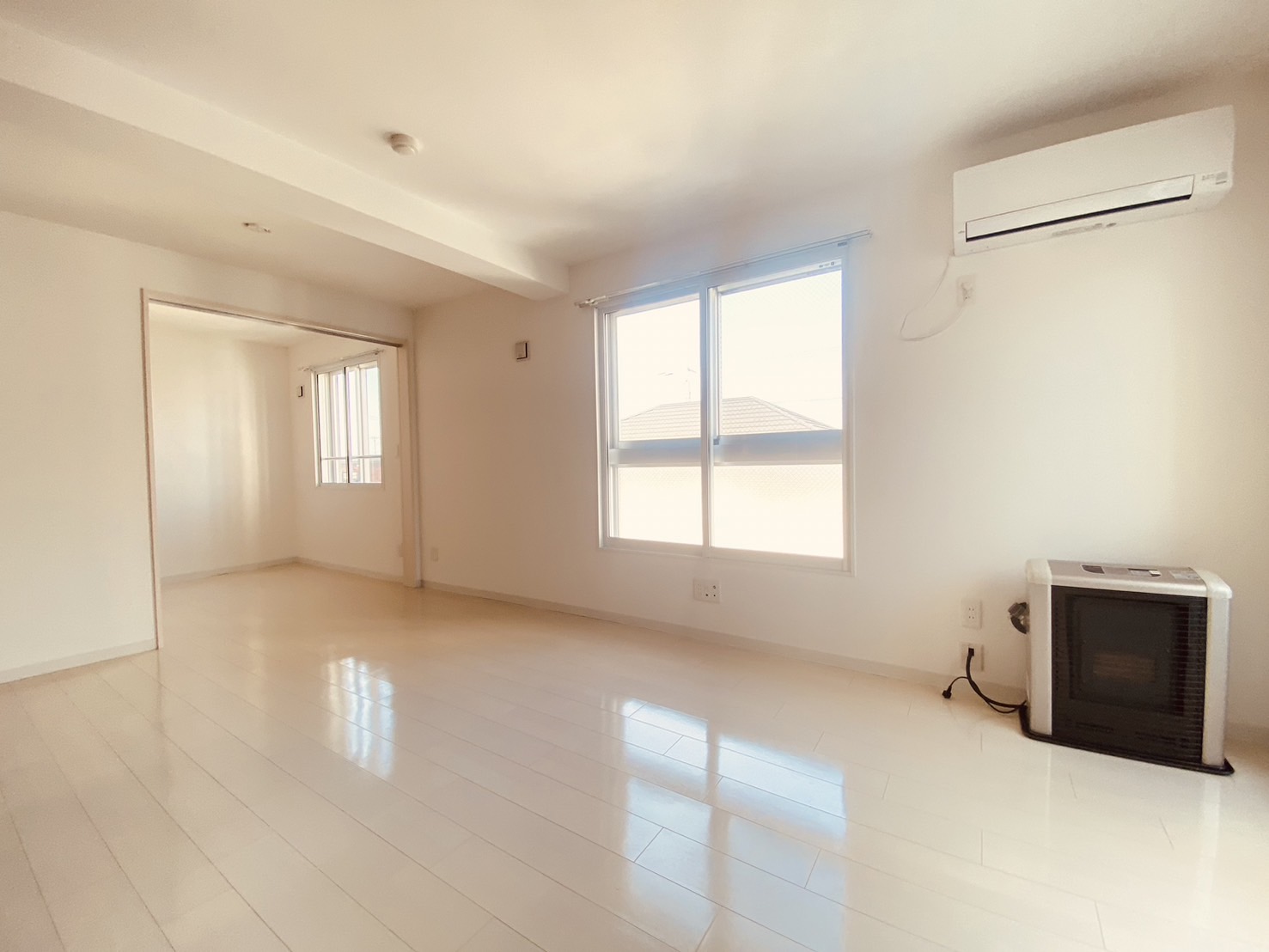 居室・リビング　☆12.5帖の広々としたリビングです！